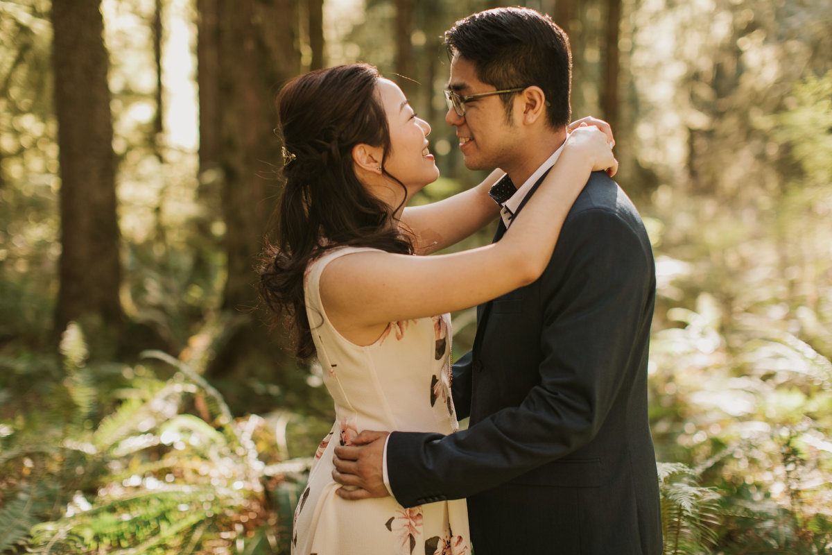 Buntzen Lake Engagement Photos