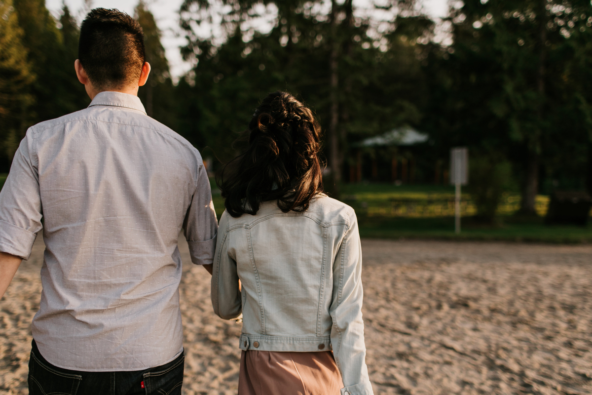 whonnock lake engagement photos