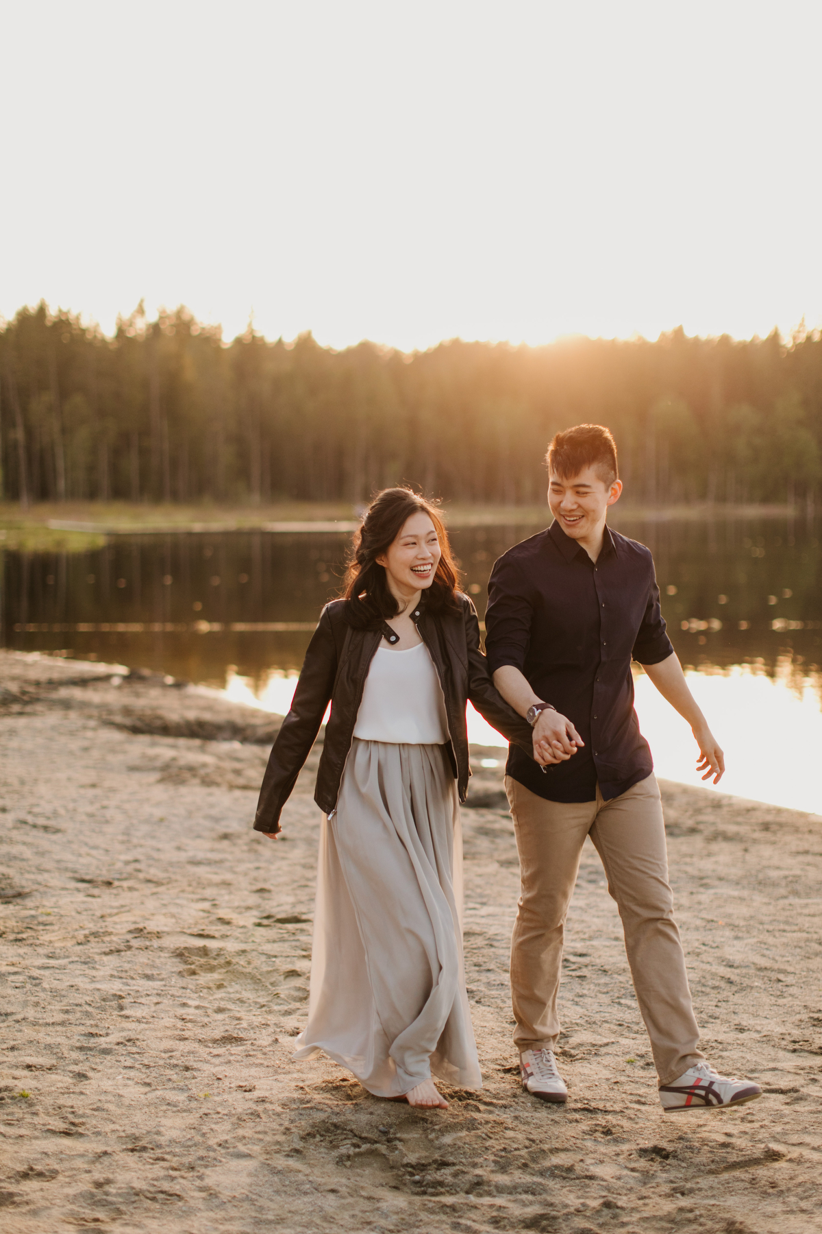 whonnock lake engagement photos