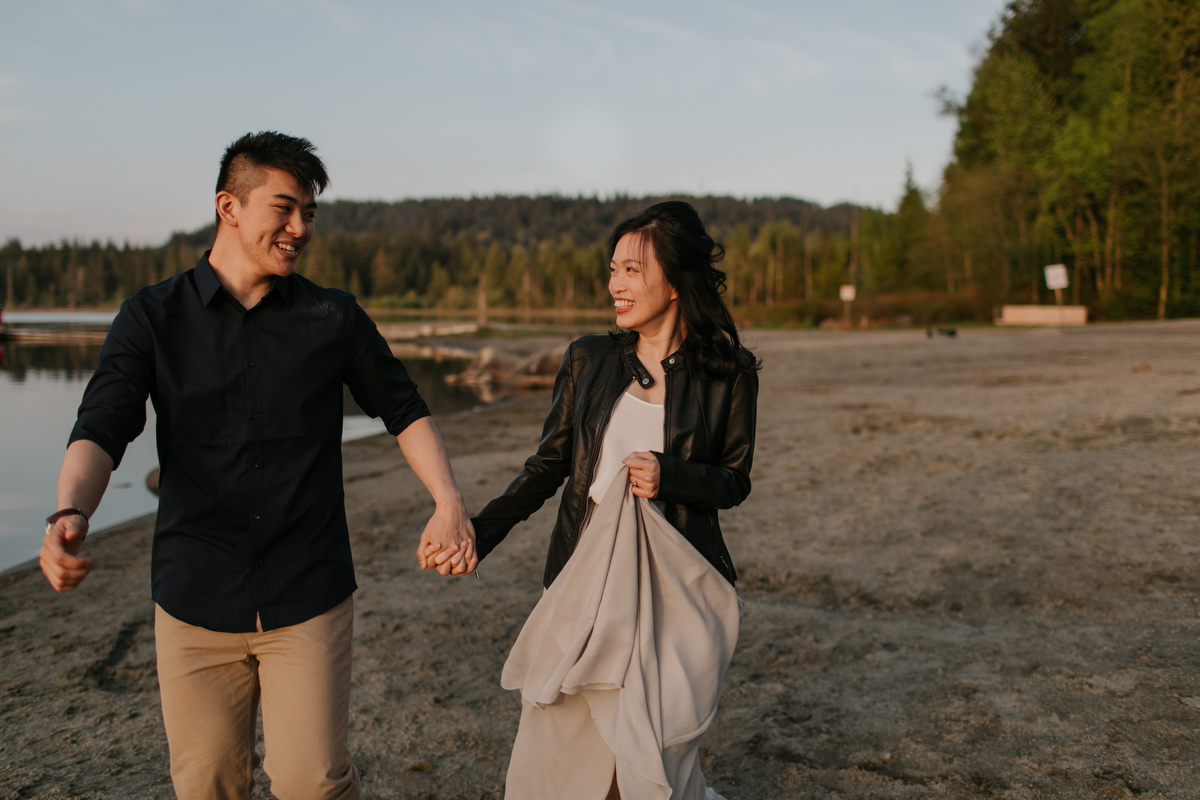 whonnock lake engagement photos