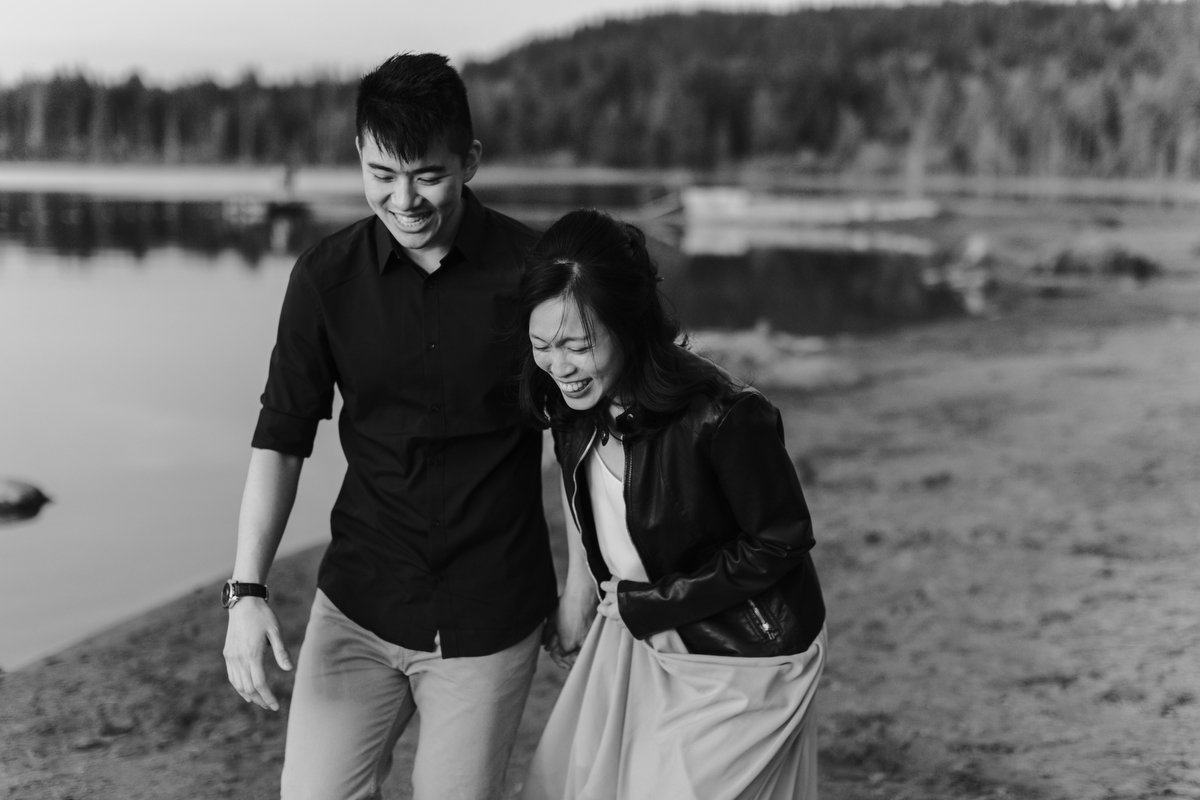 whonnock lake engagement photos
