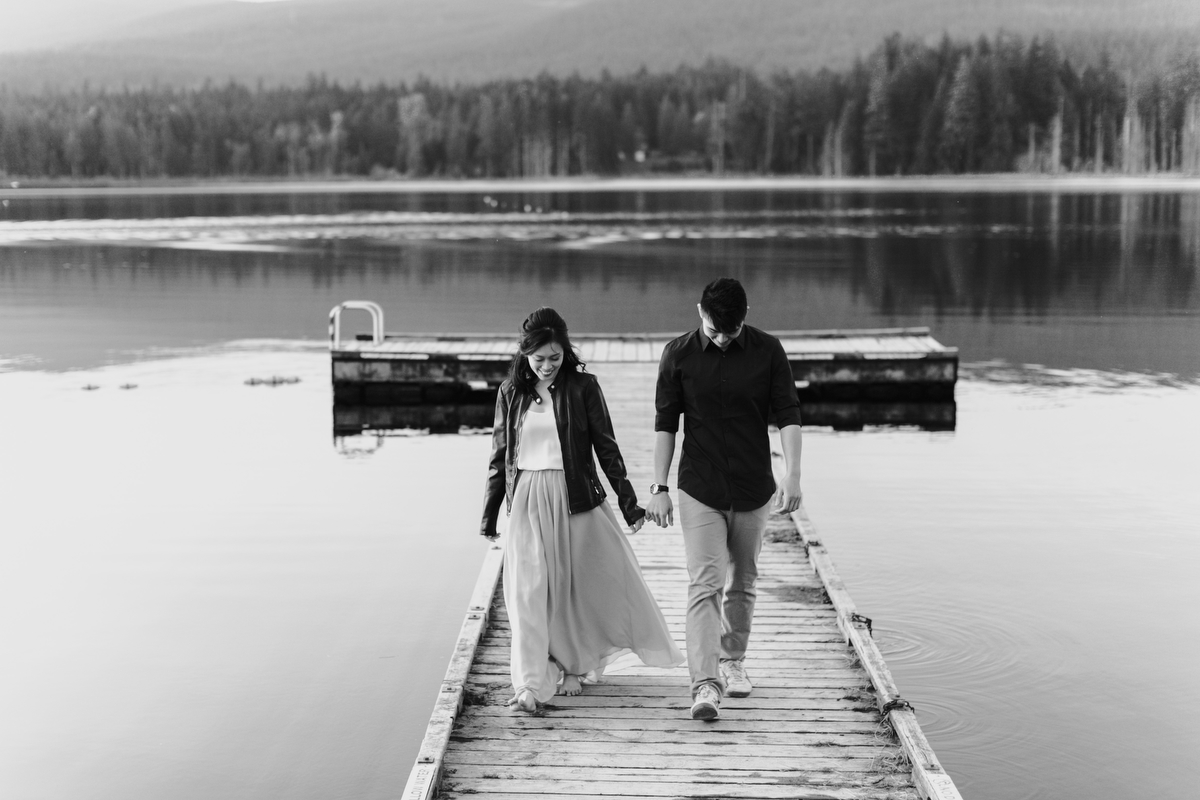 whonnock lake engagement photos