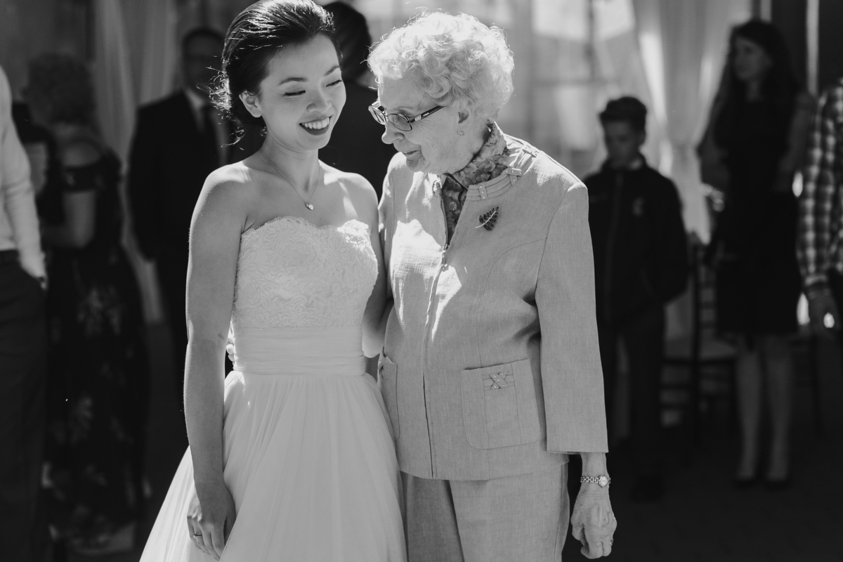 brock house restaurant wedding photos