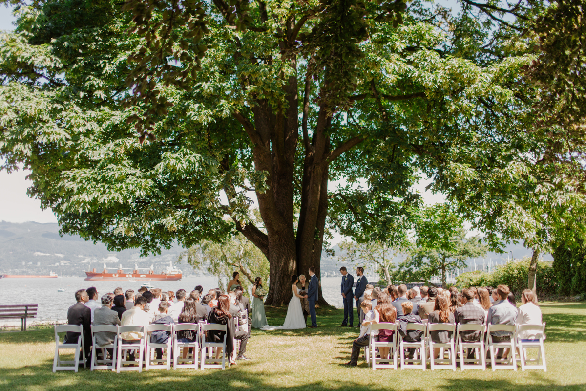 brock house restaurant wedding photos