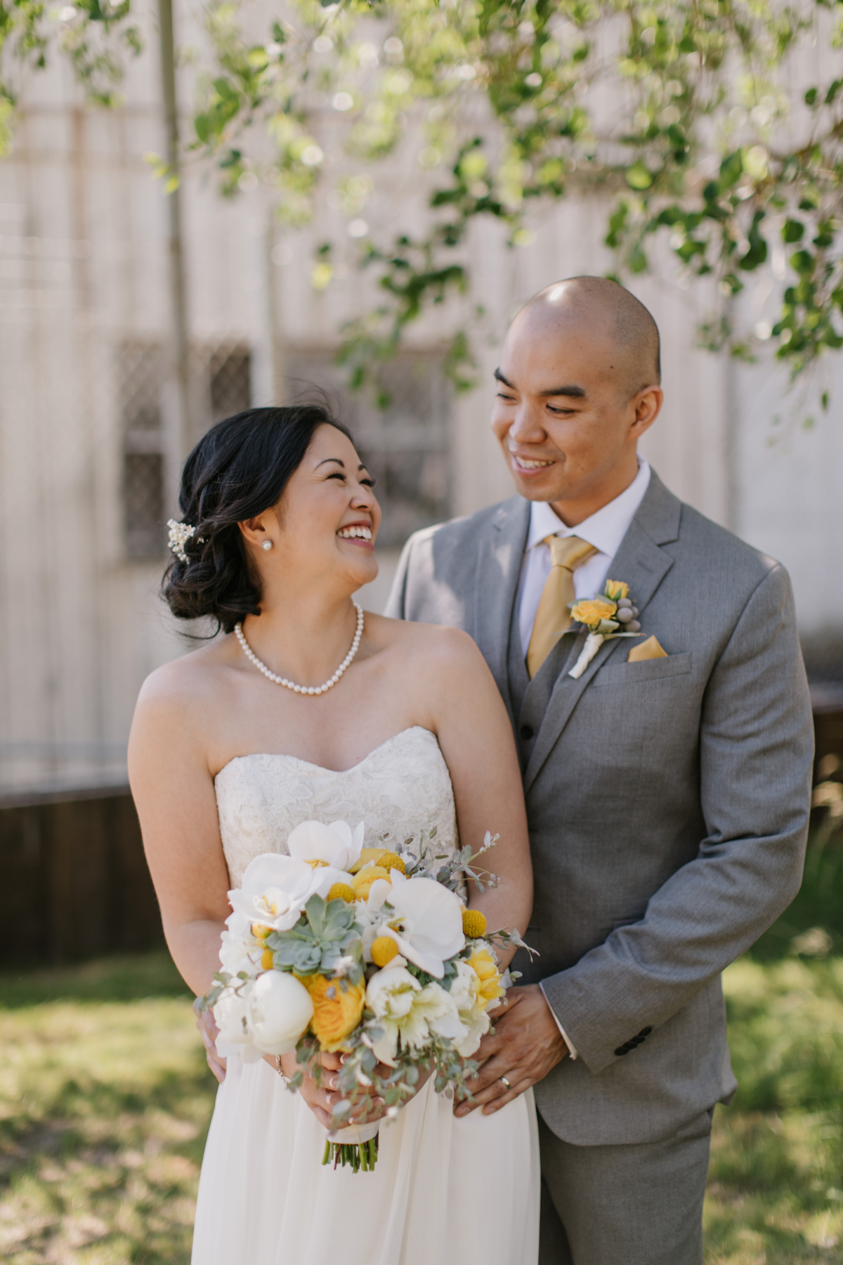 Mayfair Lakes Golf Course Wedding Photos