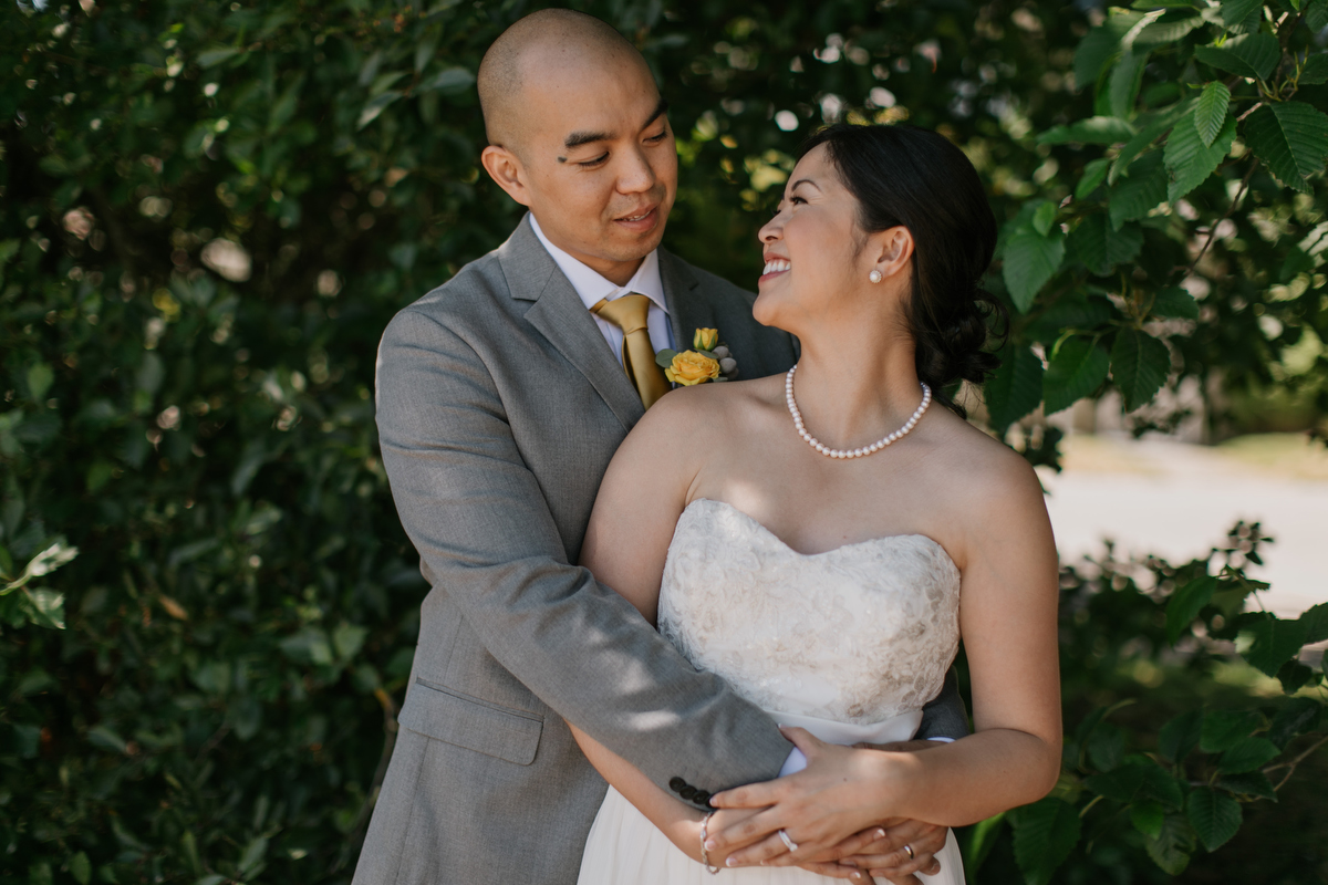 Mayfair Lakes Golf Course Wedding Photos