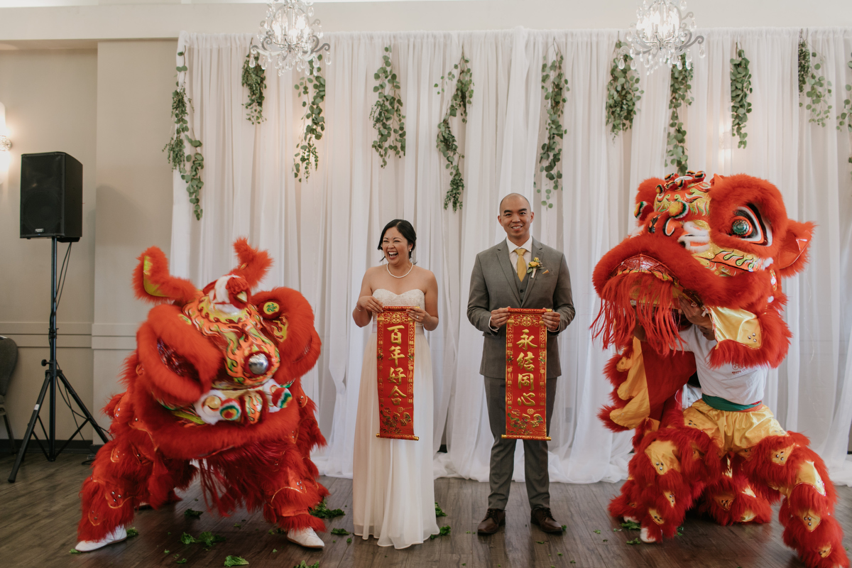 Mayfair Lakes Golf Course Wedding Photos