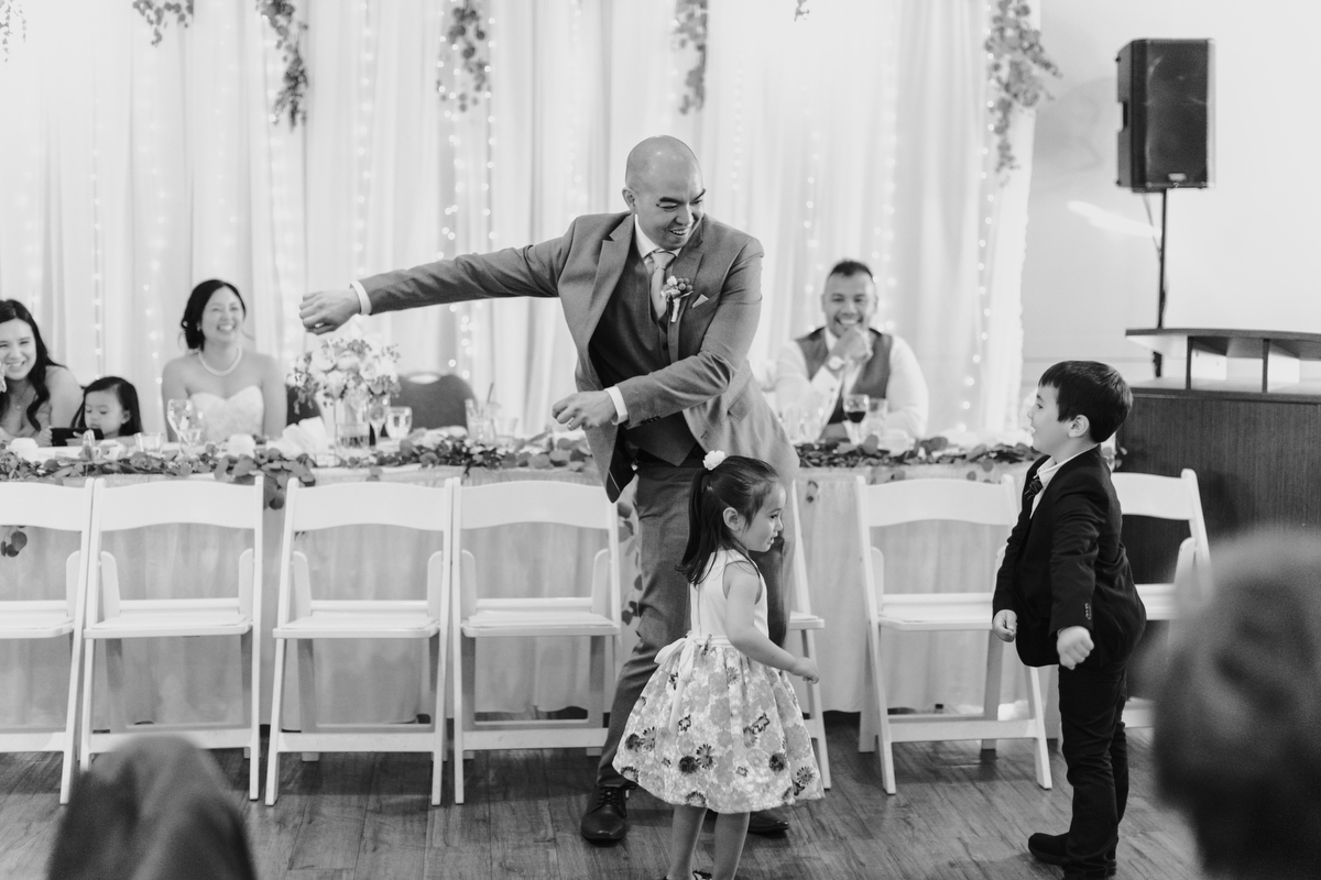 Mayfair Lakes Golf Course Wedding Photos