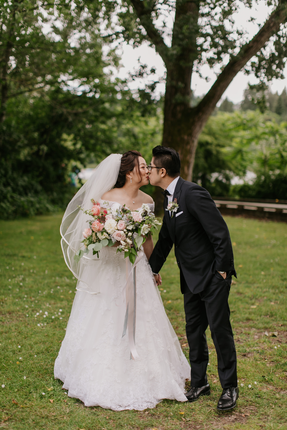 Riverway Clubhouse Wedding Photos