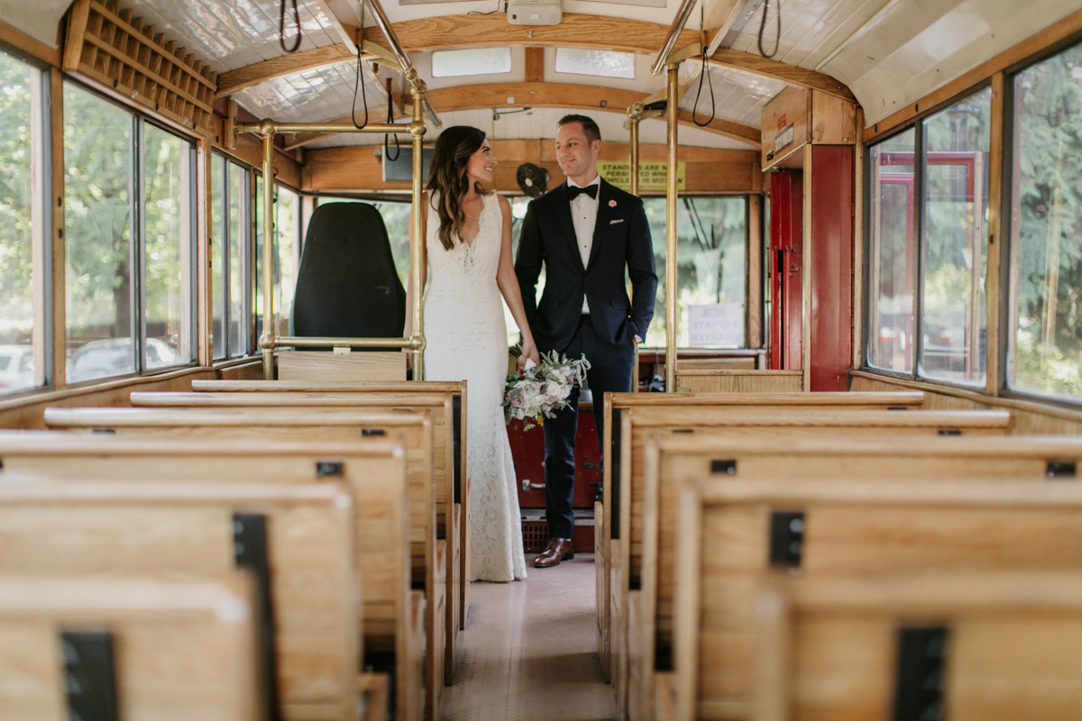 brock house restaurant wedding photos