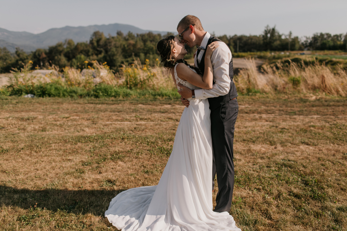 maan farms wedding photos in abbotsford