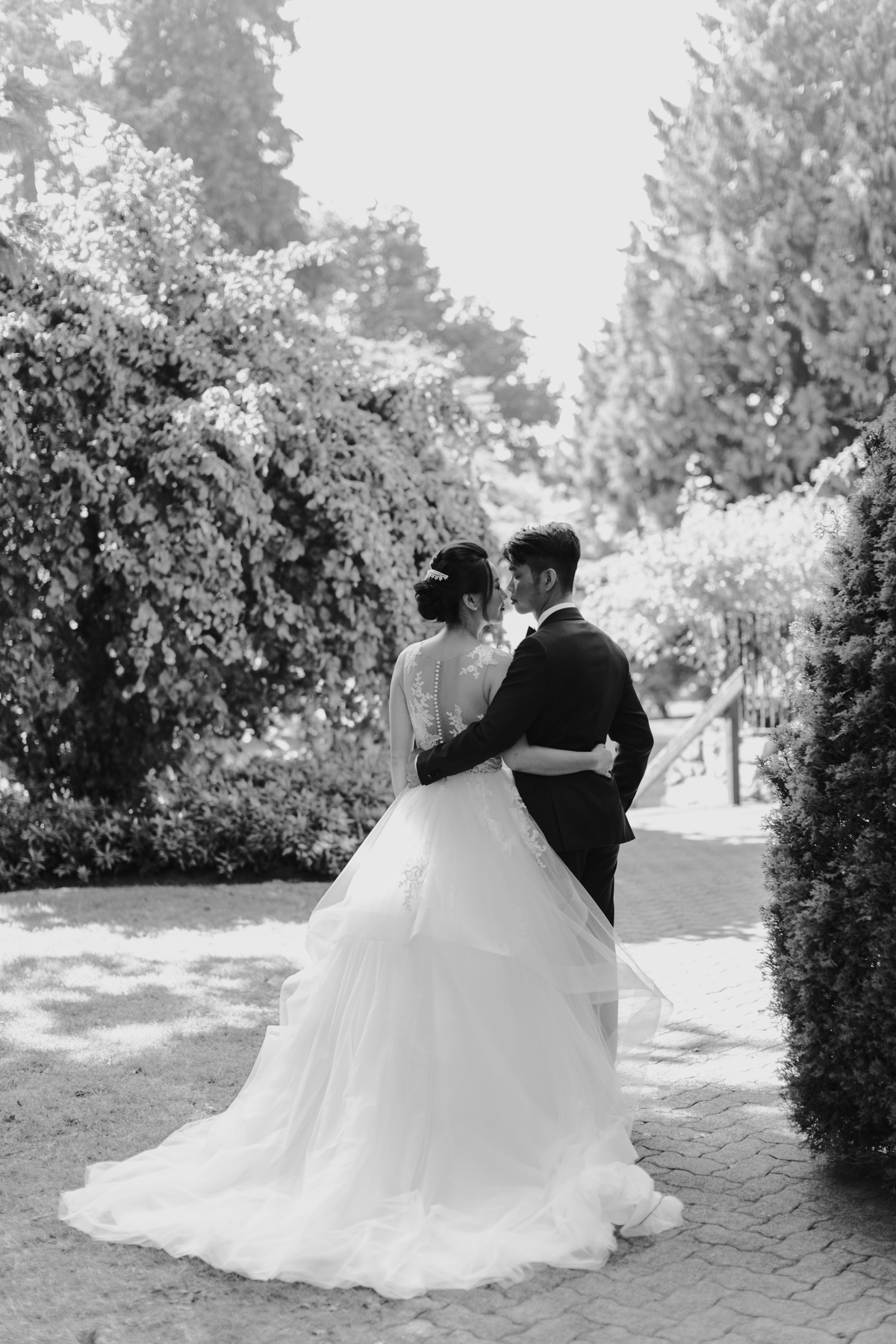 brock house wedding photos
