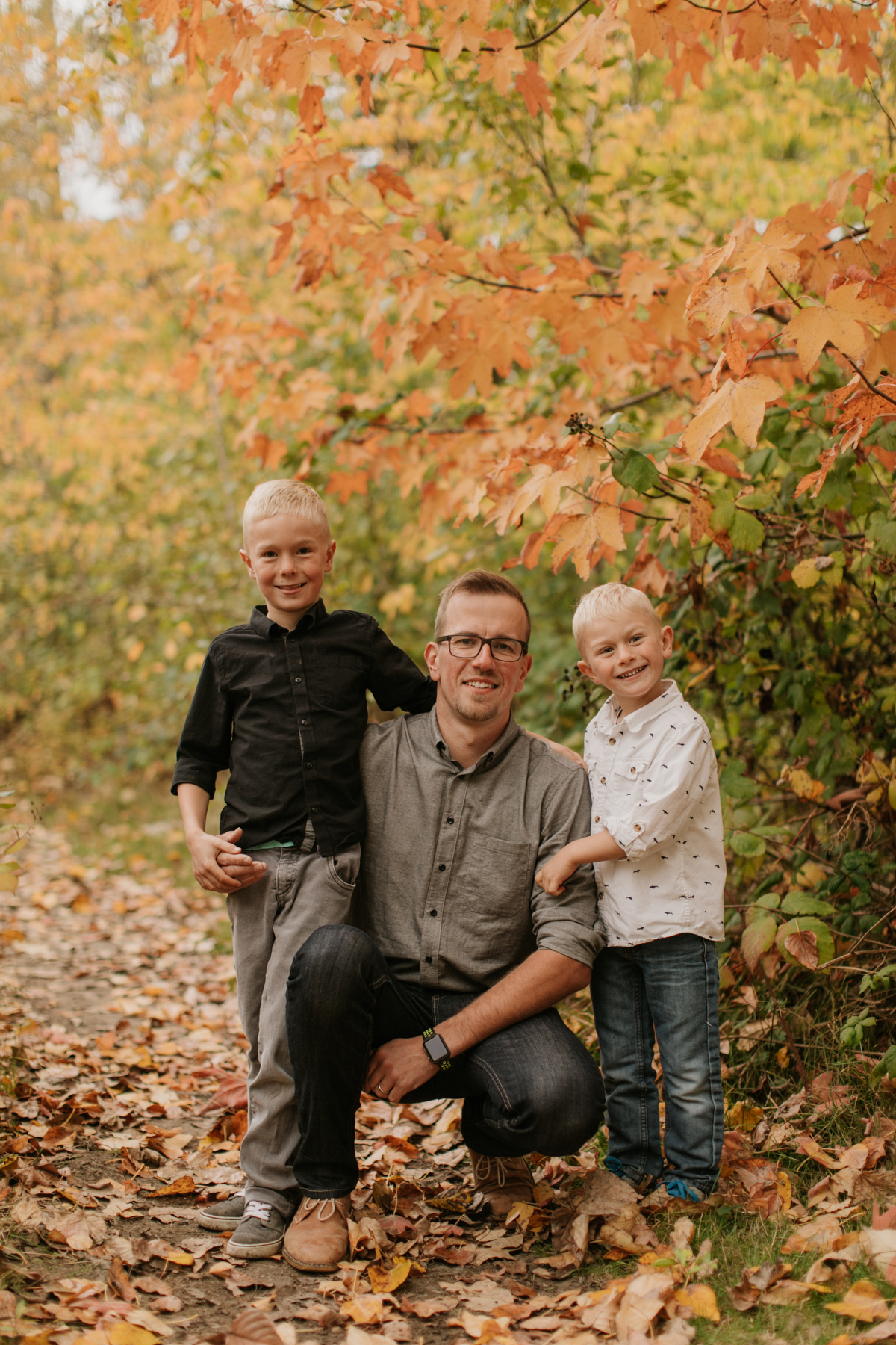 family photos by the river in ladner