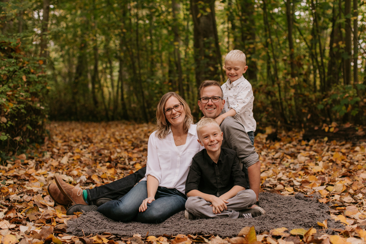 family photos by the river in ladner