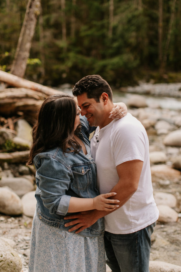 lynn canyon park engagement photos (2)