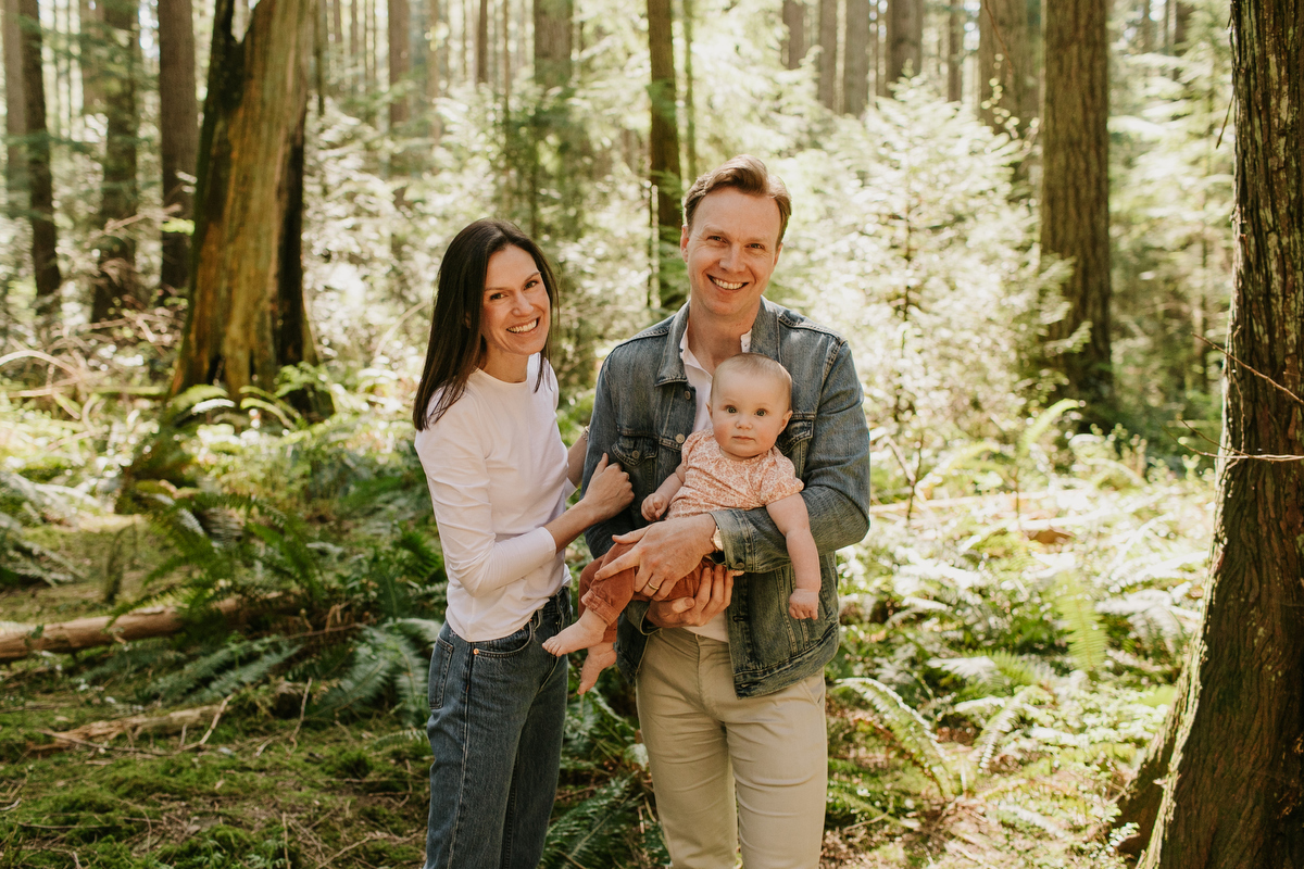 Pacific Spirit Park Family Photos