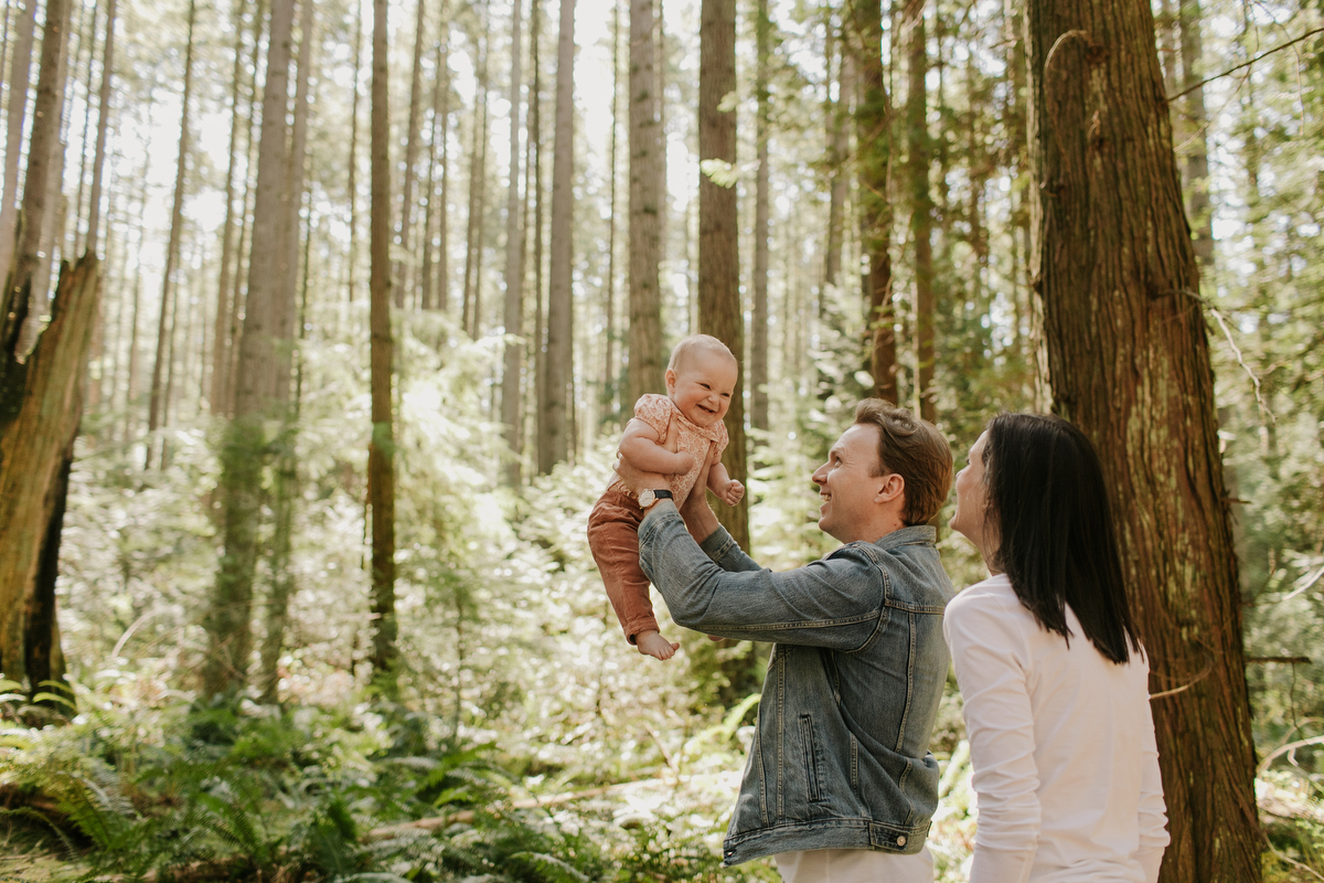 Pacific Spirit Park Family Photos