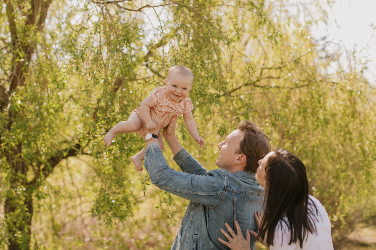 Pacific Spirit Park Family Photos