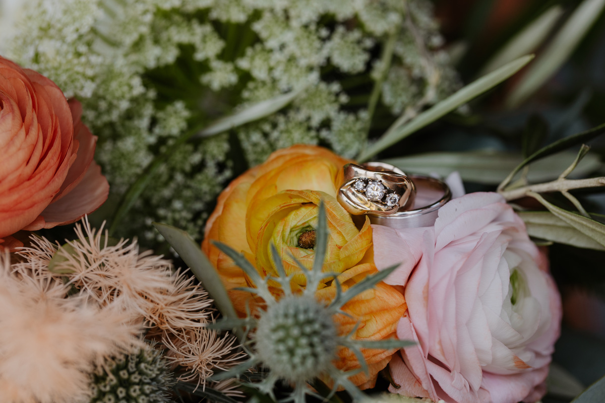 Fraser River Lodge Wedding Photos
