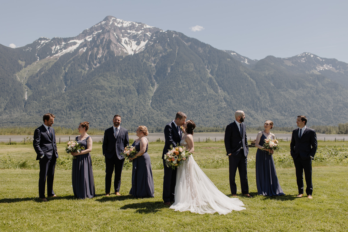 Fraser River Lodge Wedding Photos