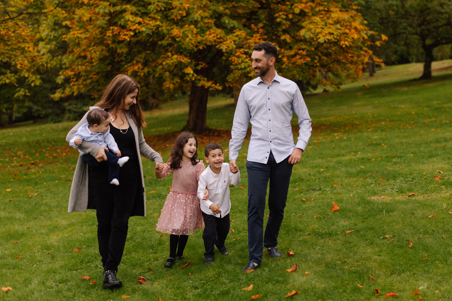 Queen Elizabeth Fall Family Photos